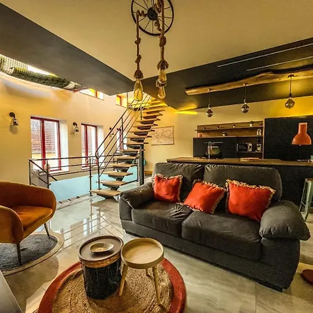 Le B Maison 1 A 4 Pers & Jacuzzi A * Baccarat