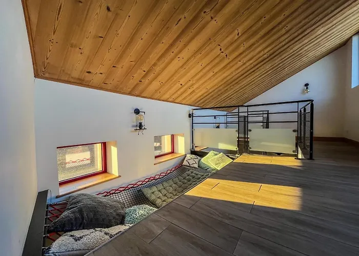 Holiday home Le B Maison 1 A 4 Pers & Jacuzzi A