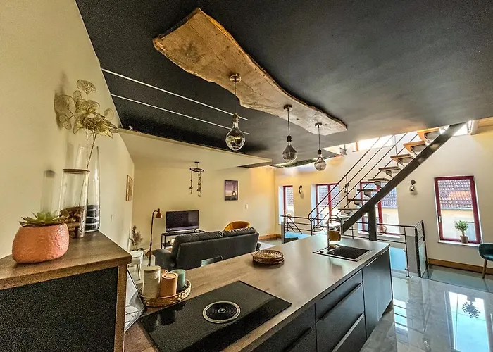 Le B Maison 1 A 4 Pers & Jacuzzi A Holiday home